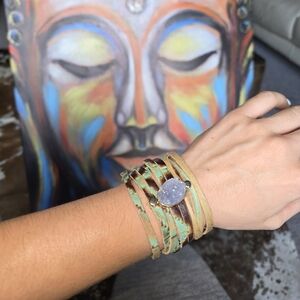 Bohemian Cow Hide Leather Wrap Bracelet with Agate Stone